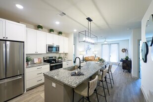 The Tomlin in Snellville, GA - Building Photo