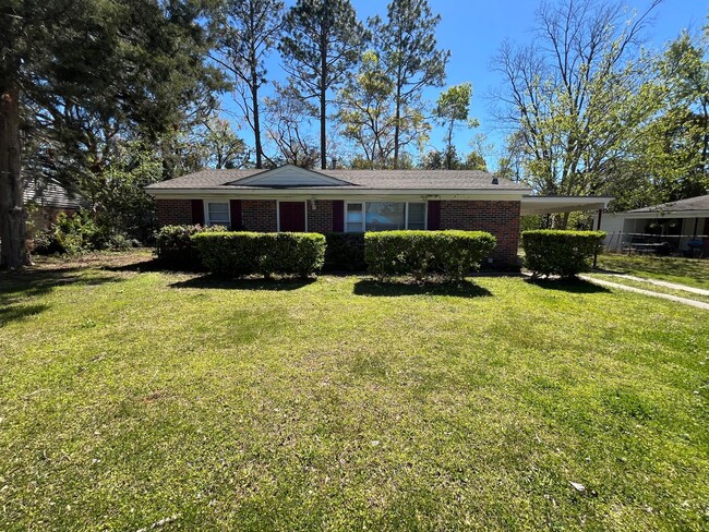 property at 727 Stillwater Dr