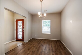 20315 Shire Ridge Ln in Humble, TX - Foto de edificio - Building Photo