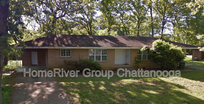 4944 Sarasota Dr in Chattanooga, TN - Building Photo - Building Photo