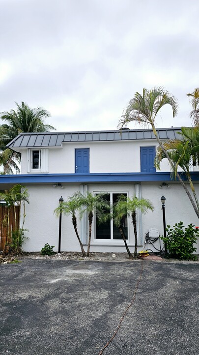 1209 N Andrews Ave in Fort Lauderdale, FL - Building Photo