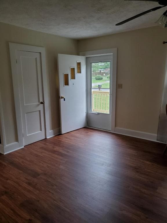 605 Pocahontas St in Glasgow, VA - Building Photo - Building Photo