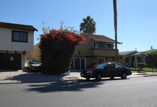 4111 Highland Ave in San Diego, CA - Building Photo - Building Photo