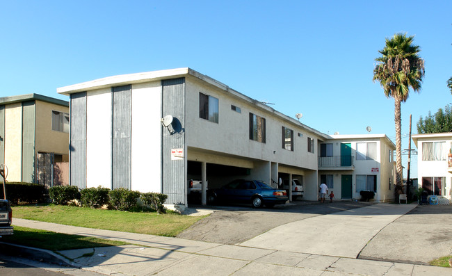 1647 W 206th St in Torrance, CA - Foto de edificio - Building Photo