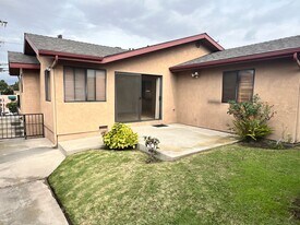 619 E Grand Ave in El Segundo, CA - Building Photo