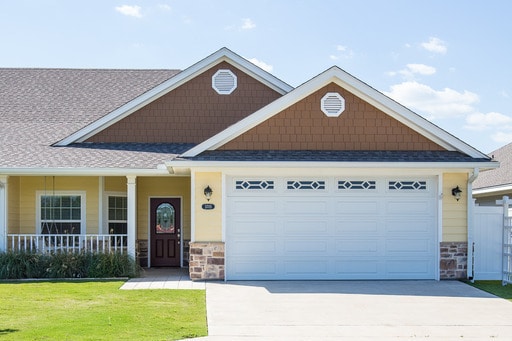 property at 3705 Vista Cove Dr