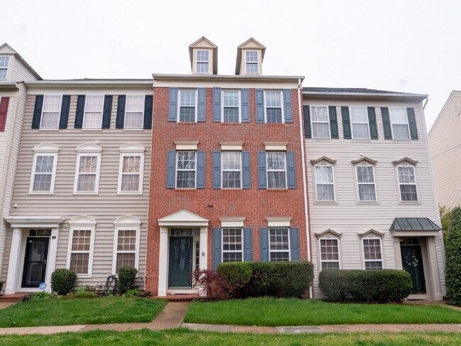 42747 Stadler Ln in Chantilly, VA - Building Photo - Building Photo
