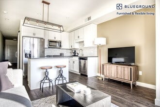 100 N Addison Ave-Unit -FL6-ID866 in Elmhurst, IL - Building Photo - Building Photo
