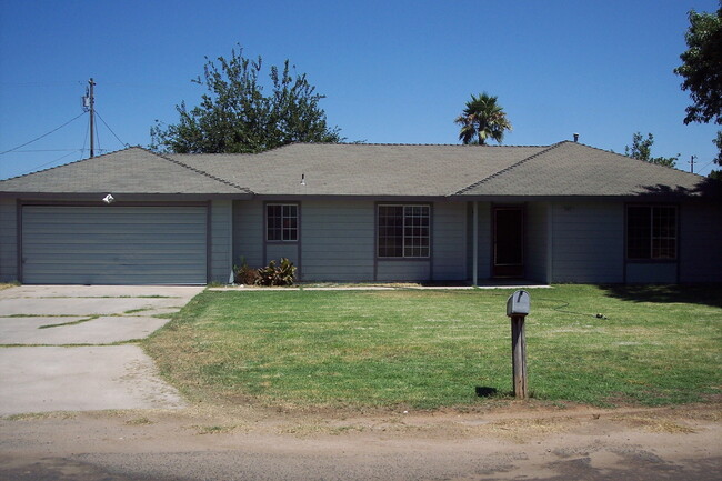 property at 25831 Temple Dr