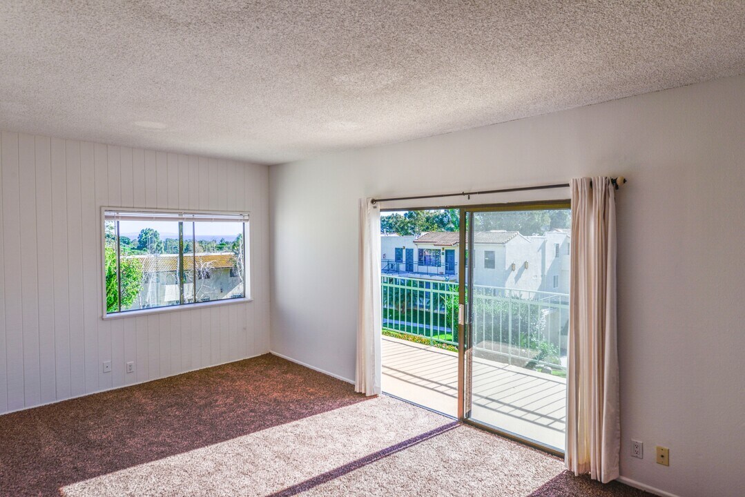 6456 Cavalleri Rd, Unit Malibu Gardens townhome in Malibu, CA - Foto de edificio