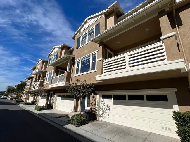 1800 Oak St in Torrance, CA - Building Photo - Building Photo