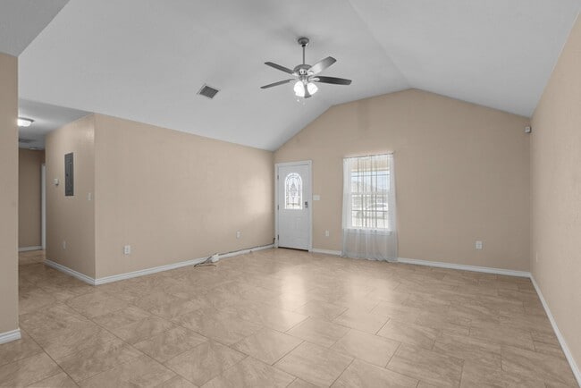 803 S Dallas St in Midland, TX - Building Photo - Building Photo