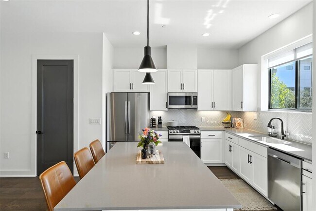 3700 Clawson Rd in Austin, TX - Building Photo - Building Photo