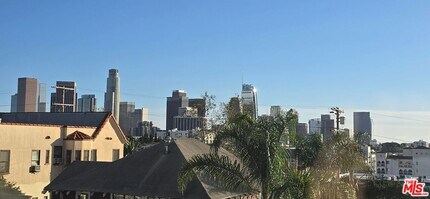 1448 Calumet Ave in Los Angeles, CA - Building Photo - Building Photo