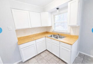 18452 Shaftsbury Ave in Detroit, MI - Building Photo - Building Photo