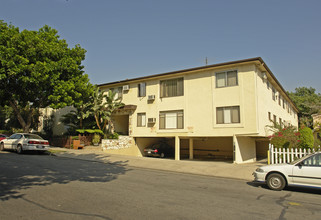 1160 N Ogden Dr in Los Angeles, CA - Building Photo - Building Photo