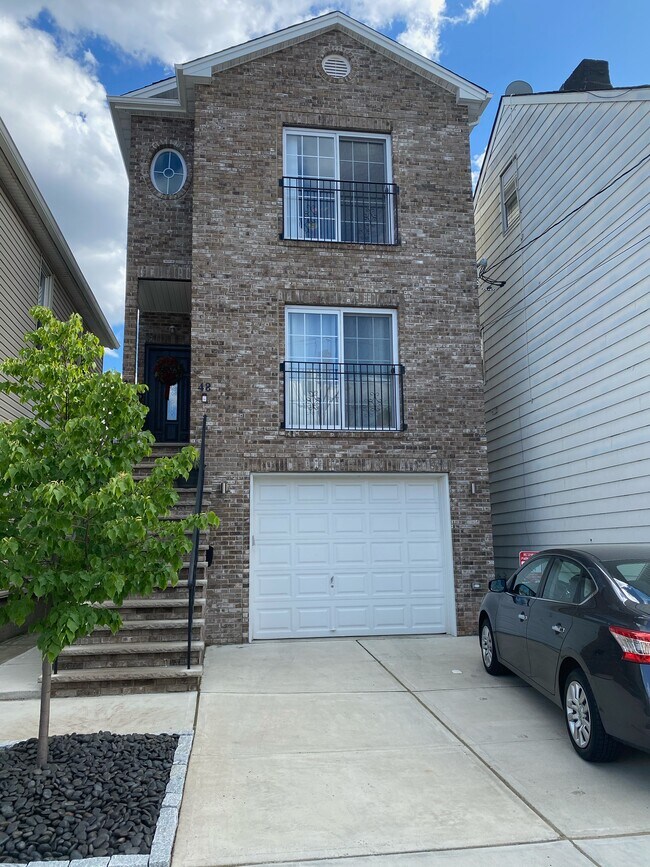 property at 48 Searing Ave