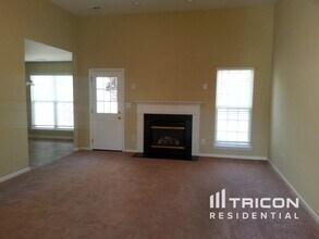 4422 Little Moser Ln in Charlotte, NC - Building Photo - Building Photo