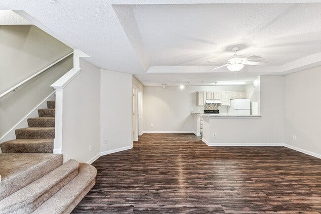 Columbia Wood in Newnan, GA - Foto de edificio - Building Photo