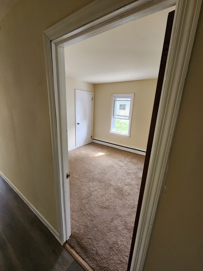 15 E Broad St in Millville, NJ - Building Photo - Building Photo