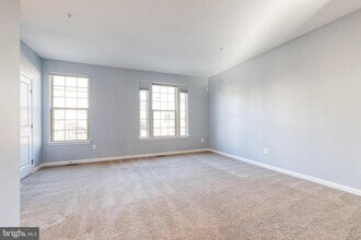 7223 Winding Hills Dr in Severn, MD - Building Photo - Building Photo