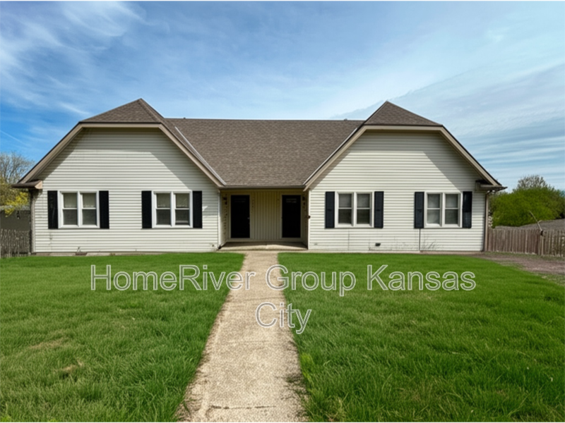 6607 NW 70th St in Kansas City, MO - Building Photo