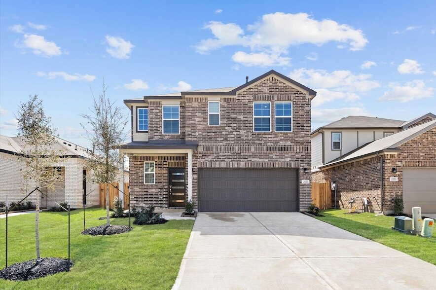 7831 Alset Dr in Magnolia, TX - Foto de edificio