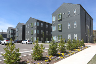 The Seven at Page Woodson Apartamentos