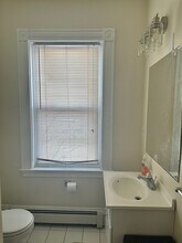 130 Hyde Park Ave, Unit 1 in Boston, MA - Building Photo - Building Photo