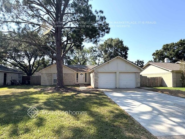 19607 Horseshoe Lake Ln
