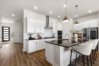 908 Knowles Dr in Hutto, TX - Building Photo - Building Photo