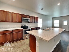 211 Stevens Summit in New Braunfels, TX - Building Photo - Building Photo