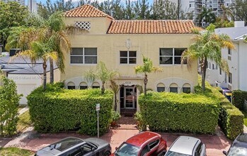 4215 Sheridan Ave, Unit 3 in Miami Beach, FL - Building Photo - Building Photo