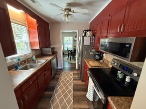 26 Center St in Newport News, VA - Building Photo - Building Photo