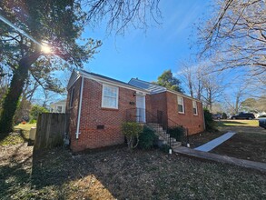 1534 Herrin Ave in Charlotte, NC - Building Photo - Building Photo