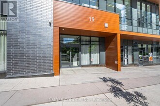 19-2119 Western Battery Rd in Toronto, ON - Building Photo - Building Photo