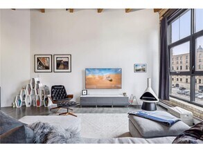 404 N Washington Ave in Minneapolis, MN - Building Photo - Building Photo