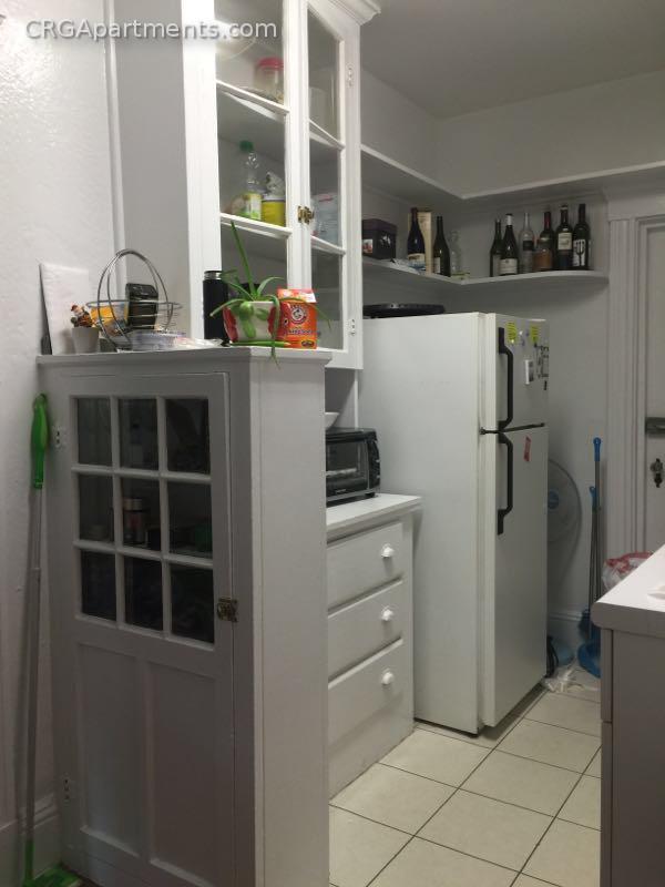 14 Chauncy St, Unit 17A
