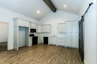 2510 111th St in Lubbock, TX - Building Photo - Building Photo