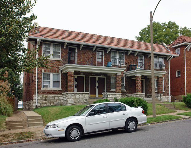 3965 Mcdonald Ave in St. Louis, MO - Building Photo - Building Photo