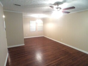 6199 Havana St in Forest Park, GA - Building Photo - Building Photo