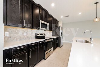 626 Campo Ln in Davenport, FL - Building Photo - Building Photo