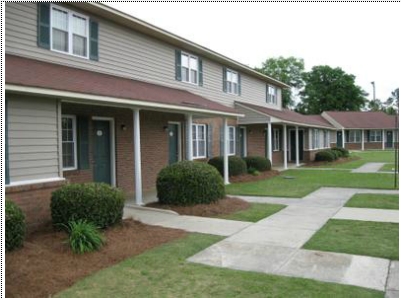 Apple Lane in Glenwood, GA - Building Photo