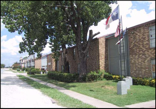 Lexington in Dallas, TX - Foto de edificio - Building Photo