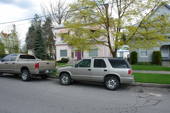 2028 W Pacific Ave in Spokane, WA - Building Photo - Building Photo