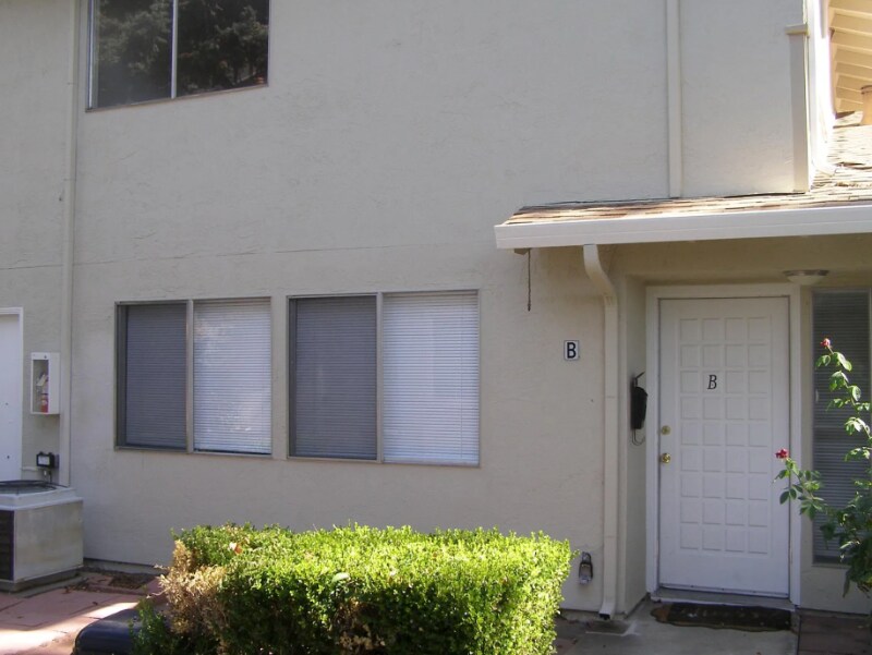 1441 Del Rio Cir in Concord, CA - Building Photo