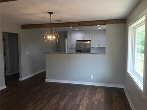 7888 Pin Oak Rd in Franklin, TX - Building Photo - Building Photo