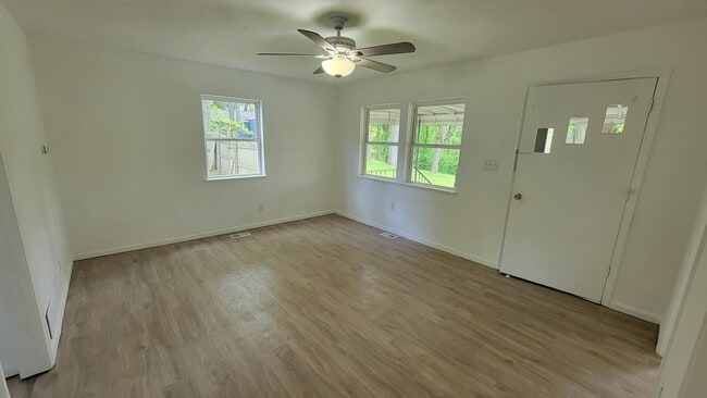 2841 Pomatan Ave in Akron, OH - Building Photo - Building Photo