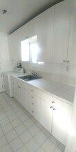 1016 E La Palma Dr in Inglewood, CA - Building Photo - Building Photo