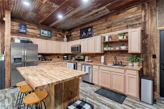 1450 N Ulmer St in Greenwood, AR - Building Photo - Building Photo